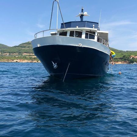 Boat & Breakfast Alicudi Bed & Breakfast Alghero Exterior photo
