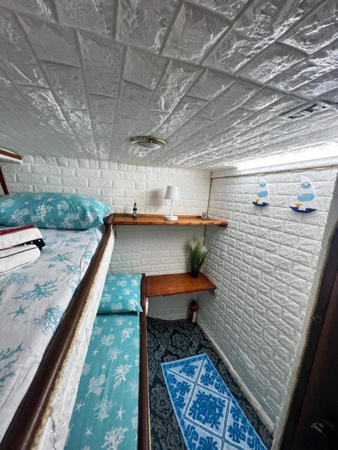 Boat & Breakfast Alicudi Bed & Breakfast Alghero Exterior photo