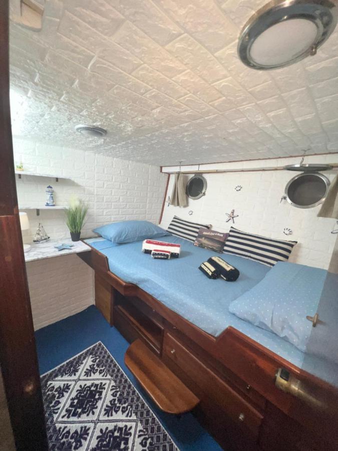 Boat & Breakfast Alicudi Bed & Breakfast Alghero Exterior photo
