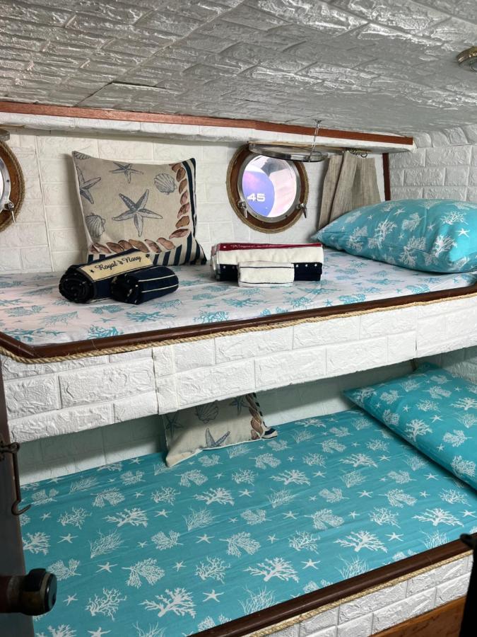 Boat & Breakfast Alicudi Bed & Breakfast Alghero Exterior photo