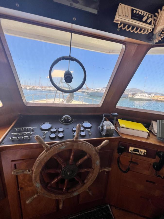 Boat & Breakfast Alicudi Bed & Breakfast Alghero Exterior photo