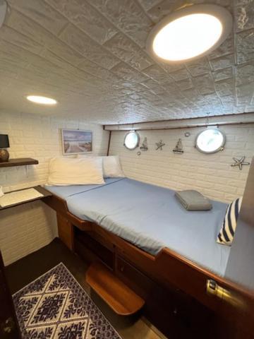 Boat & Breakfast Alicudi Bed & Breakfast Alghero Exterior photo