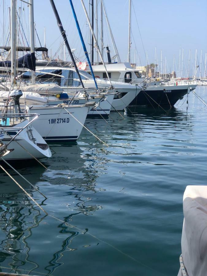 Boat & Breakfast Alicudi Bed & Breakfast Alghero Exterior photo